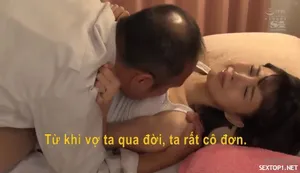 Làm tình với một cô gái năm nhất