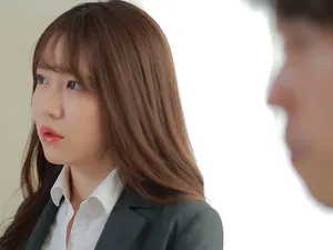 MRHP-023 Hãy cẩn thận với những rắc rối khi giao hàng! Tôi không thể cưỡng lại được cái mông to của người phụ nữ đã có chồng mà vẫn lộ ra qua lớp quần áo, thế nên tôi đã đưa nó vào một cách thô bạo mỗi ngày và xuất tinh vào lồn cô ấy.