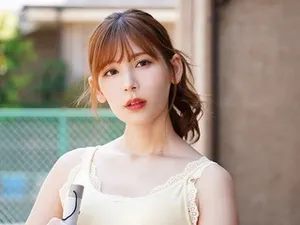 đến nhà bạn chơi rồi yêu luôn má bạn sau khi trộm nhìn cô ấy thay đồ